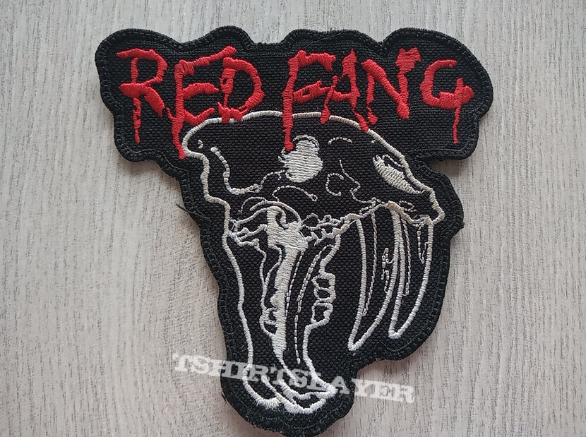 Red Fang new  2009 shaped skull patch r74