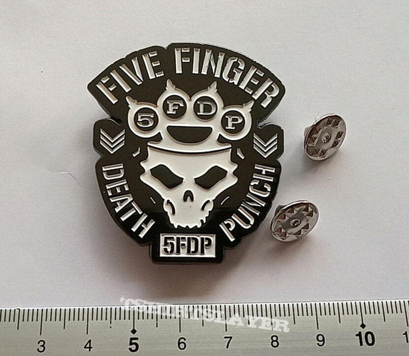 Five Finger Death Punch new pin badge n7