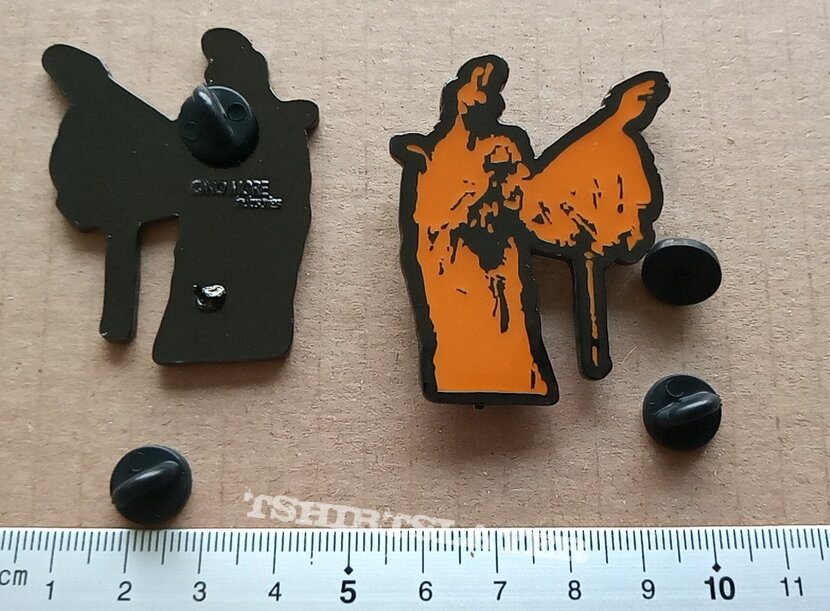   Black Sabbath  vol 4 pin badge n6