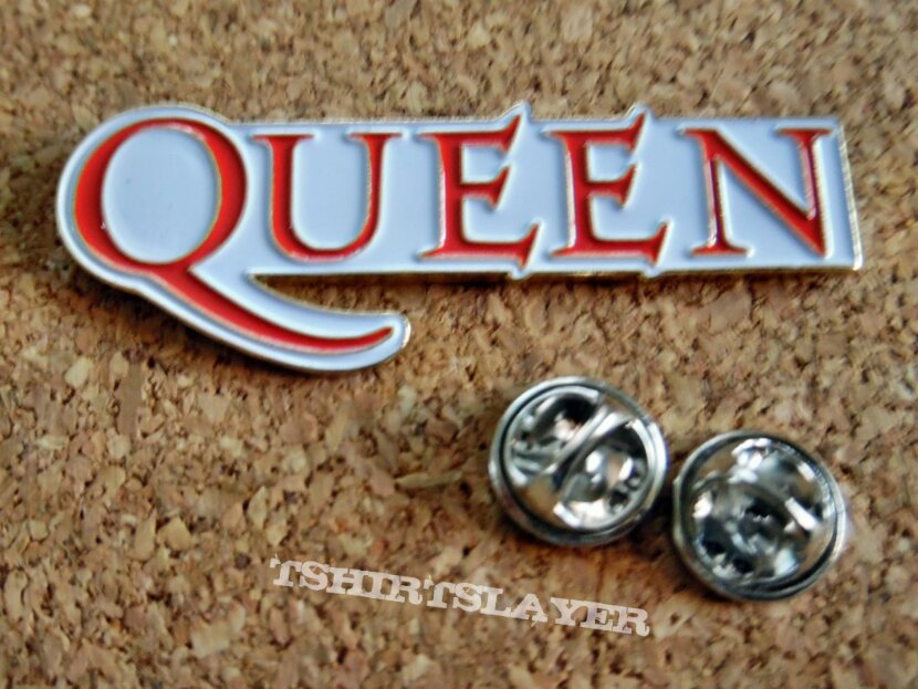 Queen  new  shaped pin badge n1