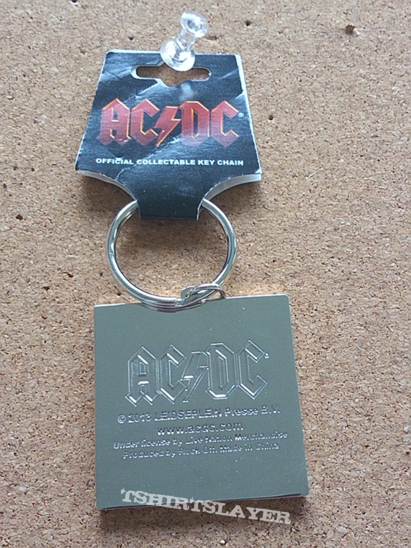 Ac/Dc plug me in official keychain 2013