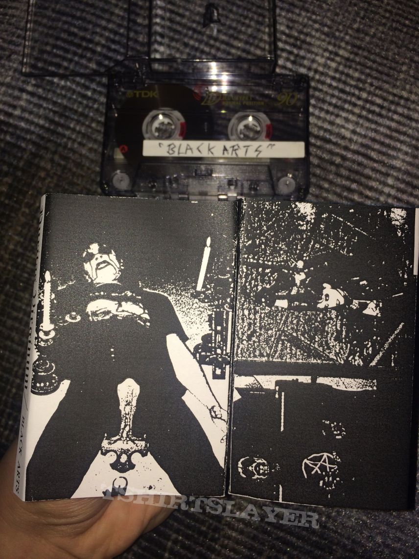 PURITAS VIRGINUM Black arts Cassette