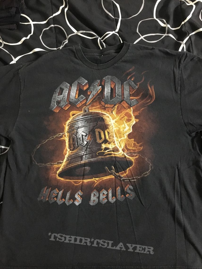 AC/DC Hells Bells vintage XL t-shirt