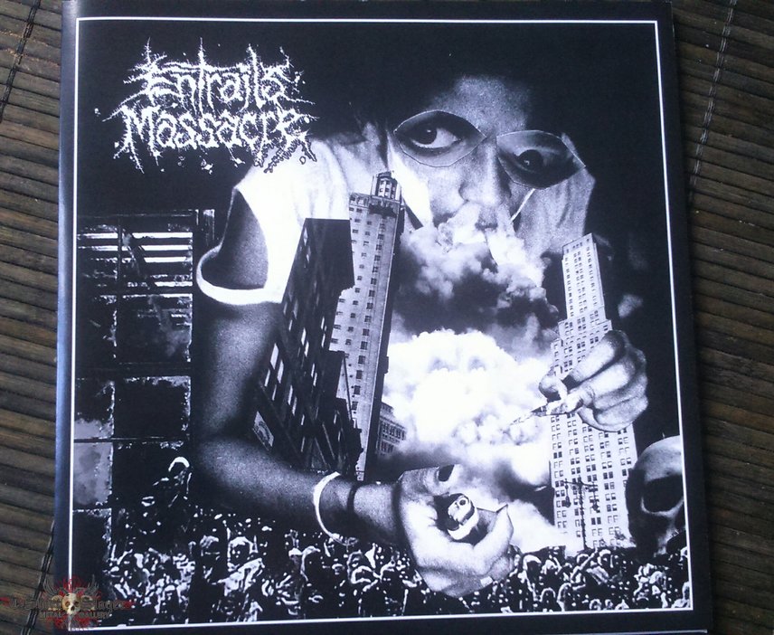 Mesrine / Entrails Massacre Split 