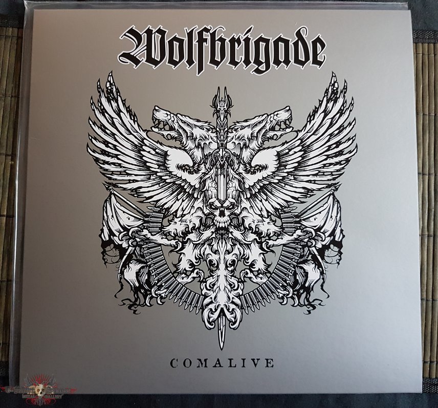 Wolfbrigade Comalive