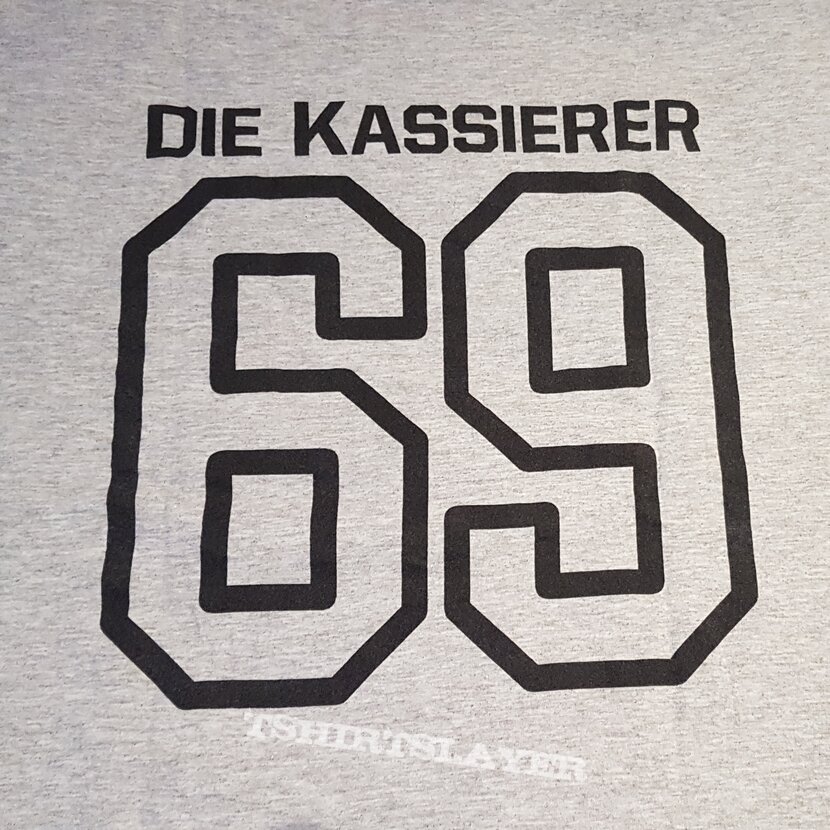 Die Kassierer Fussball macht intelligent 