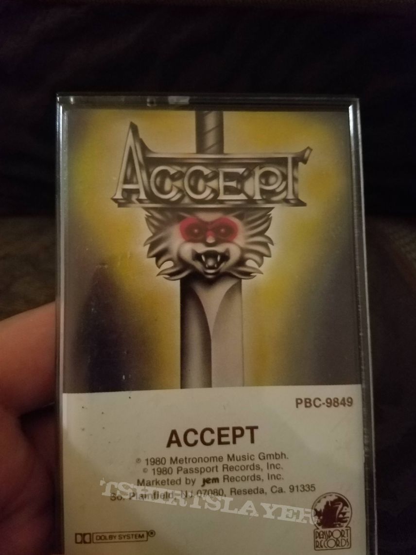 Accept