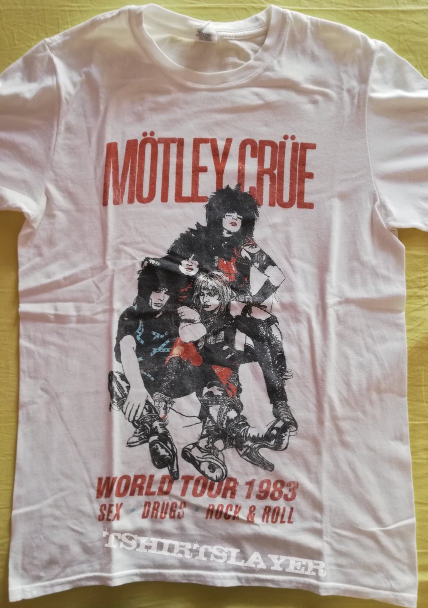 Mötley Crüe - &quot;Shout at the Devil Tour&quot; retro style official shirt 