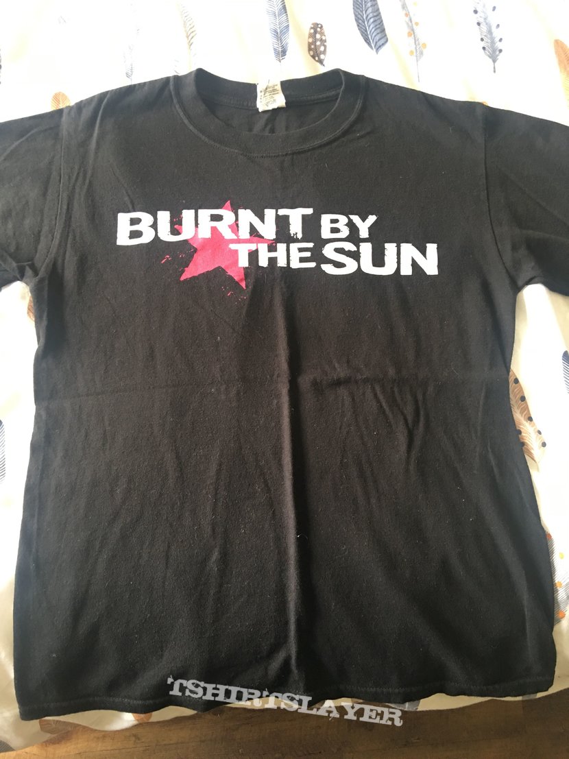 Burnt By the Sun tee size M