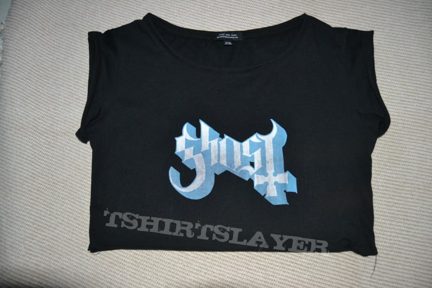 DIY Ghost shirt