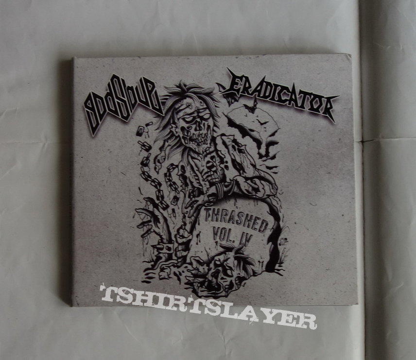Godslave - Thrashed IV - Split CD