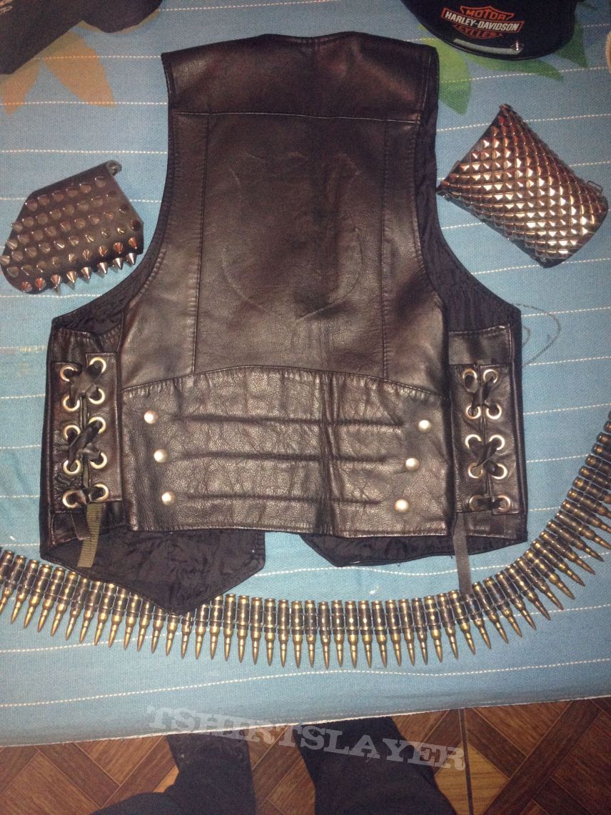 Nocturnal My leather battle jacket in progress