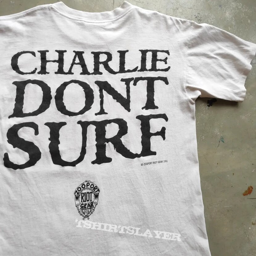 CHARLIE DON'T SURF チャールズマンソンロンT - 通販 - pinehotel.info