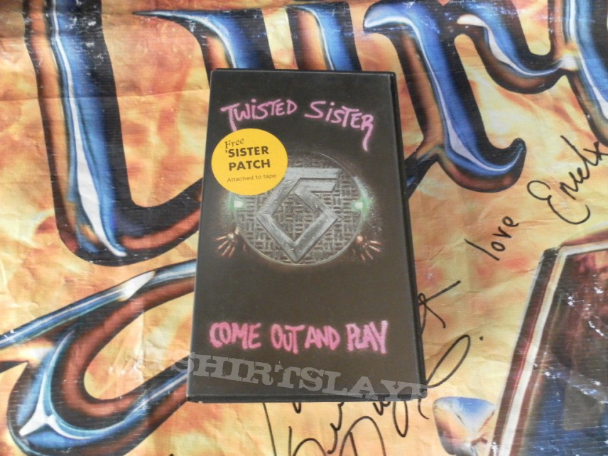 Other Collectable - Twisted Sister come out and play vhs