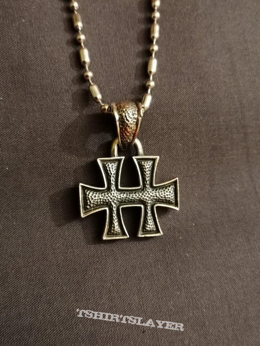 Hellfest Open Air Festival Double Cross Pendant Hellfest Open Air Festival Double Cross Pendant
