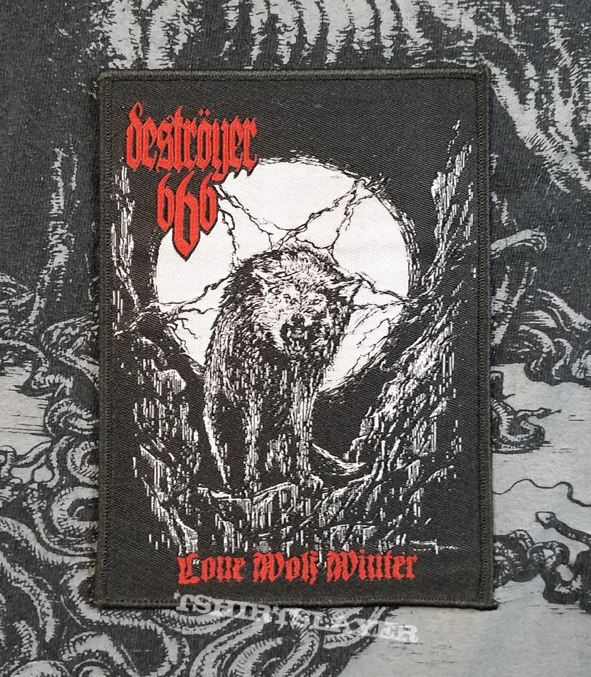 Deströyer 666 Lone Wolf Winter patch