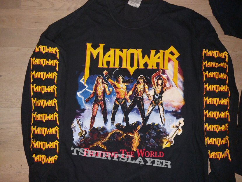 Manowar Fighting the World