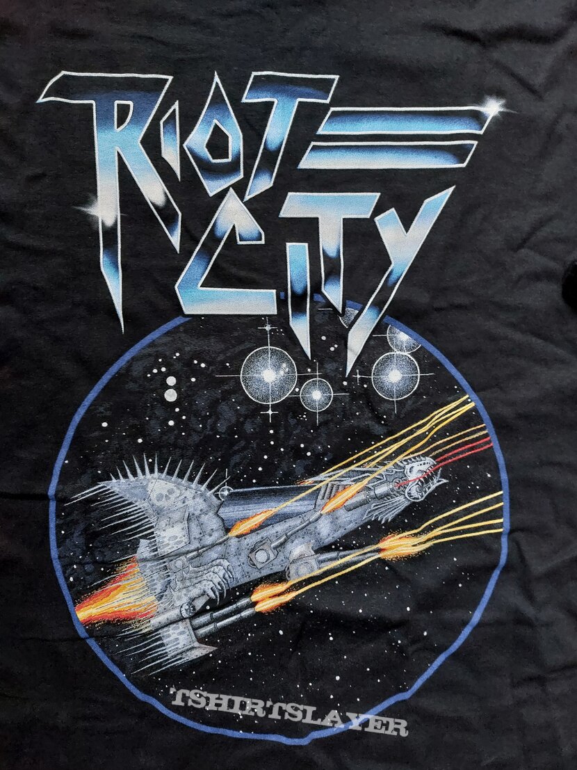 Riot City Tour 22