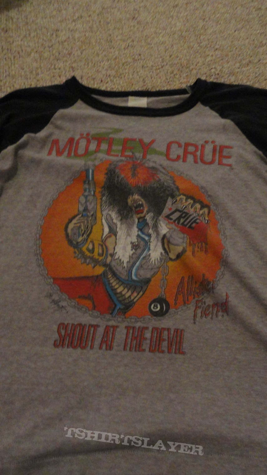 TShirt or Longsleeve - Motley Crue &quot;Shout at the Devil&quot; 1984 tour shirt