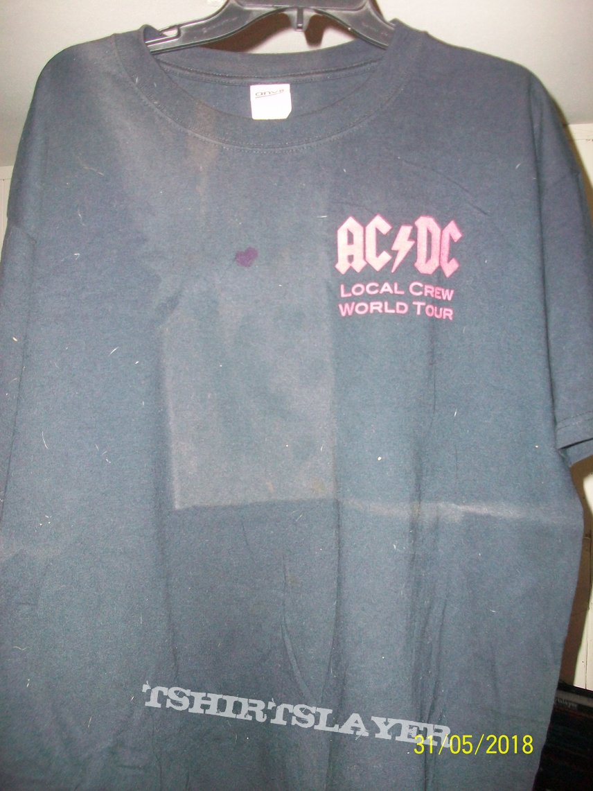 AC/DC stiff upper lip