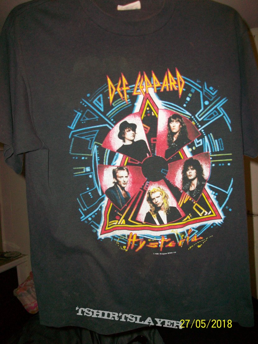 Def Leppard hysteria