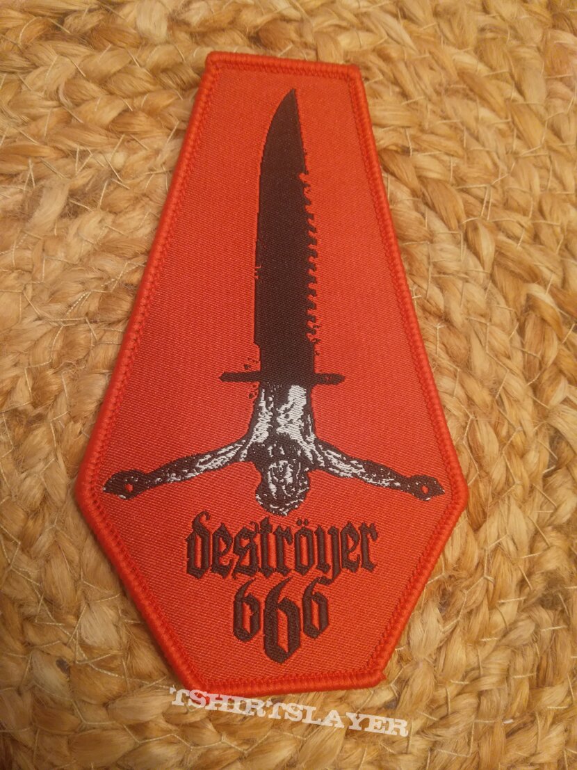 Deströyer 666 Coffin Patch