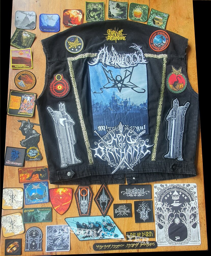 Summoning Tolkien Black Metal / Lord of the Rings battlejacket and patches
