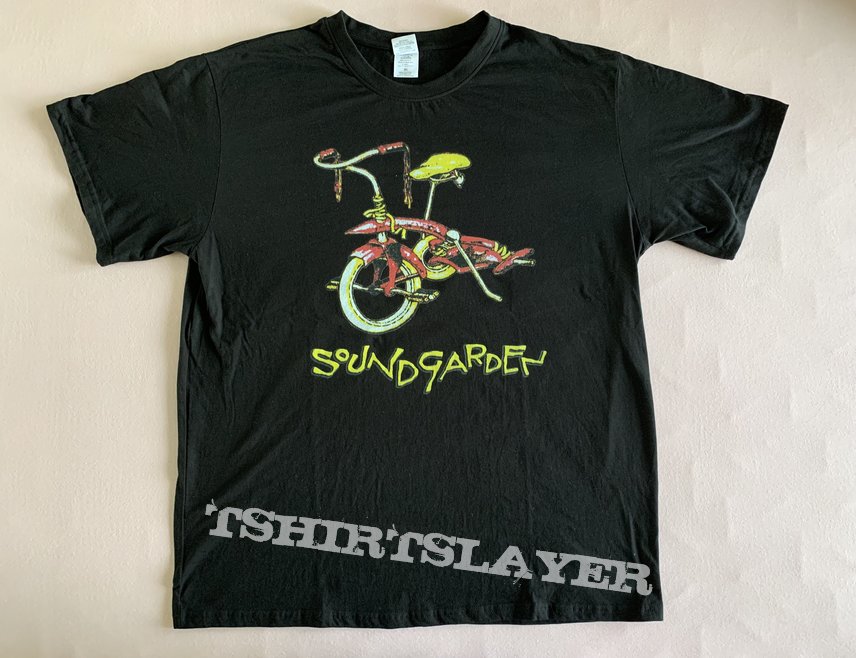 Soundgarden - “Kickstand” Superunknown shirt / Size: XL