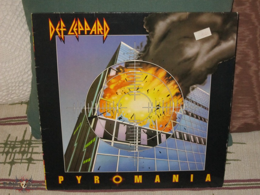 Def Leppard - Pyromania