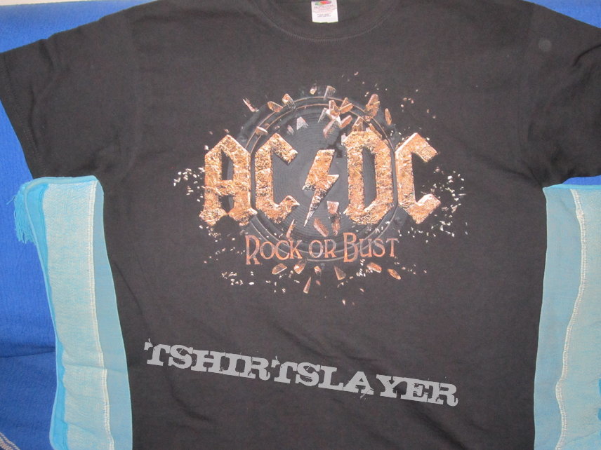 AC/DC - Rock Or Bust World Tour 2015 shirt | TShirtSlayer TShirt and  BattleJacket Gallery