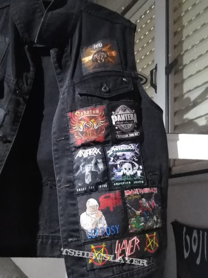 Iron Maiden Almost finished with my battle jacket (update #3)