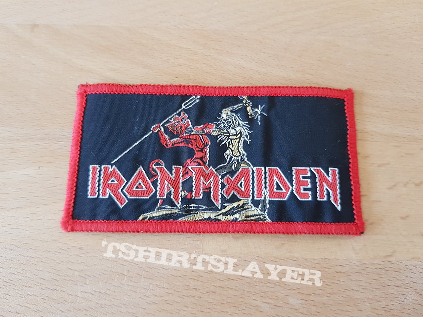 Iron Maiden - Run To The Hills - red border patch