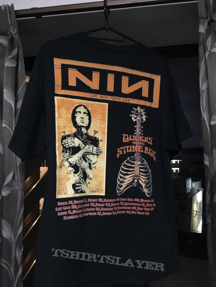 Nine Inch Nails x queens of the stone age 2005 Tee