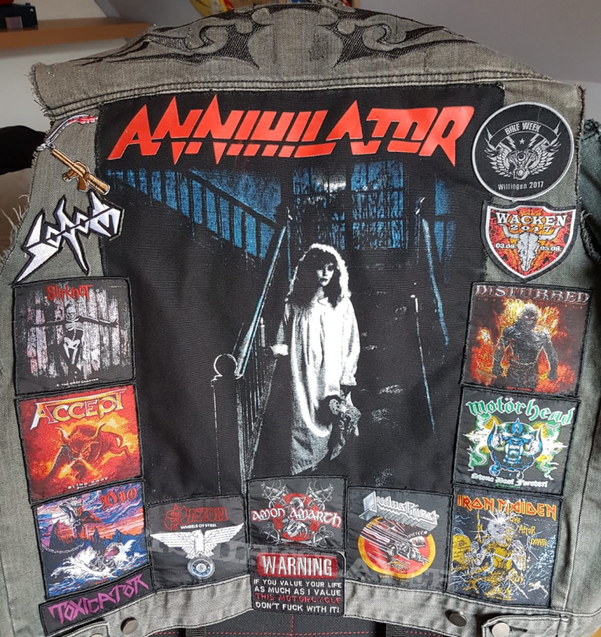 Slayer My first try. I have a new Backpatch now an im working on a new better layout. Will Update as soon as possible