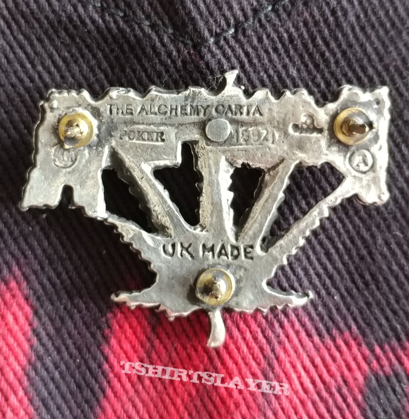 Pantera pin