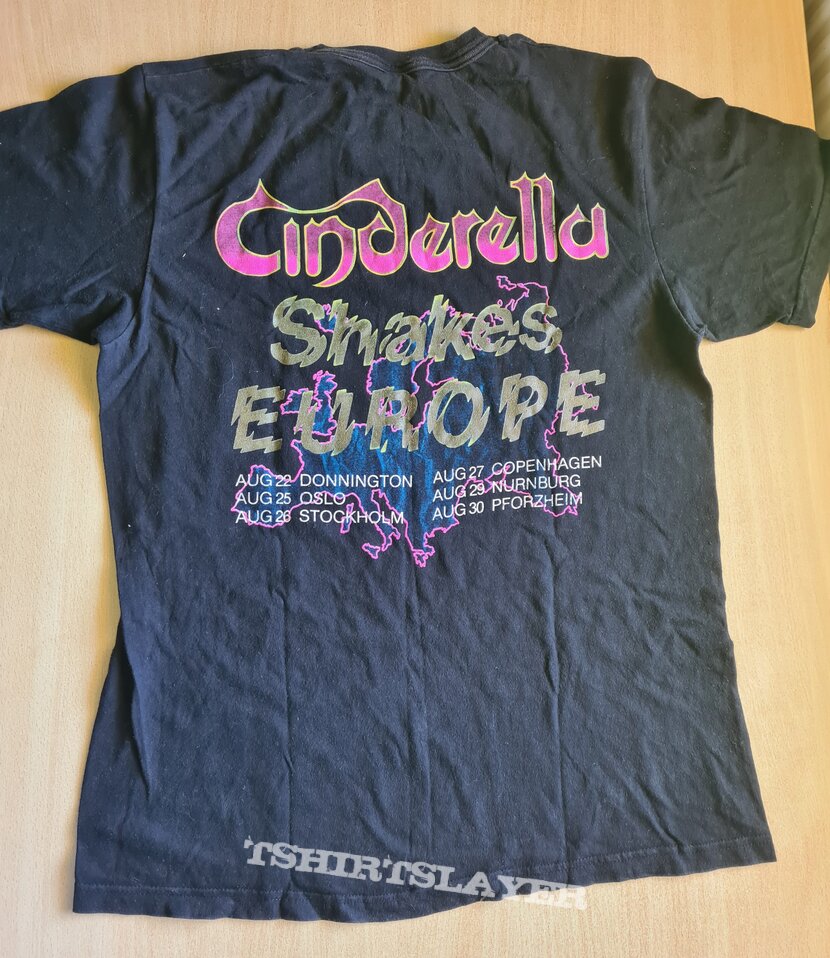 Cinderella Shakes Europe t-shirt