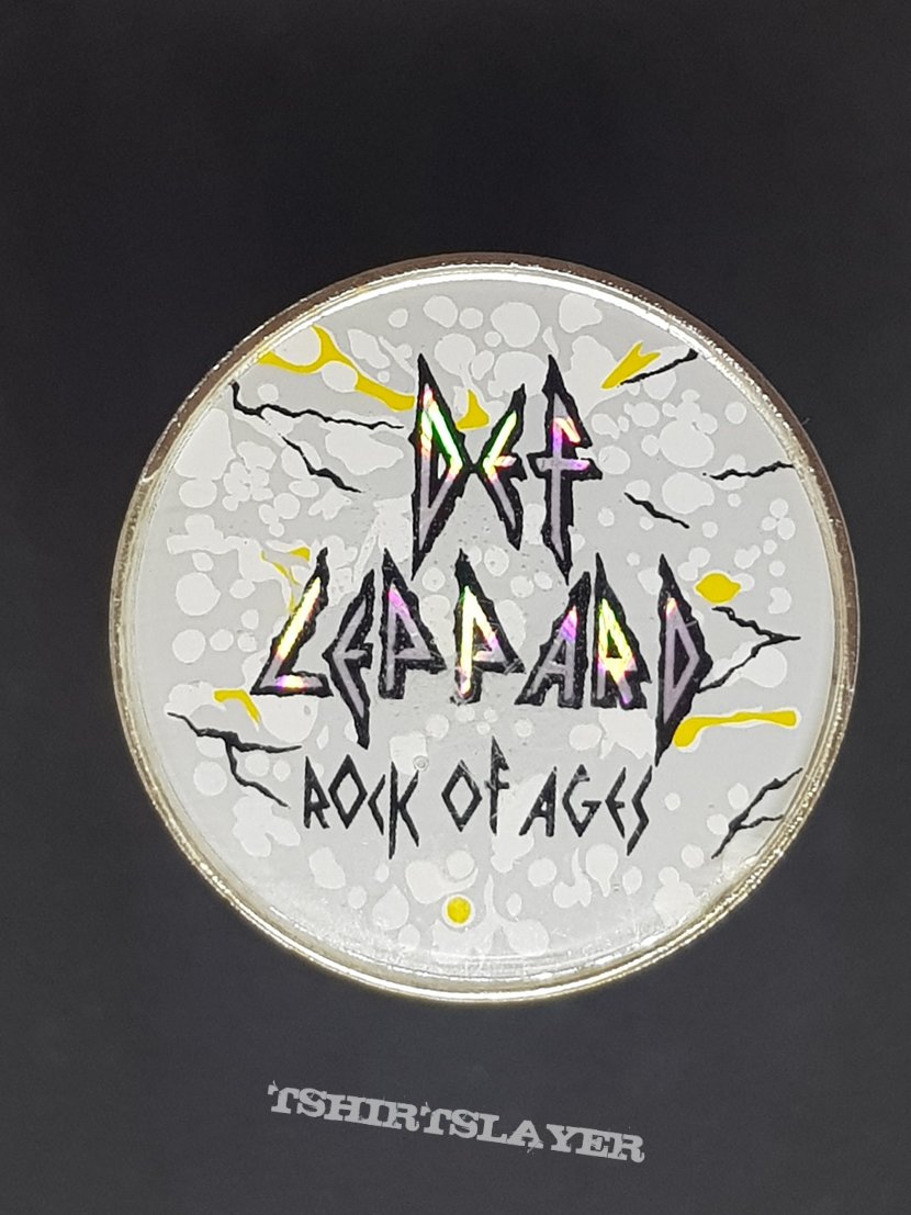 Def Leppard Rock of ages prism pin