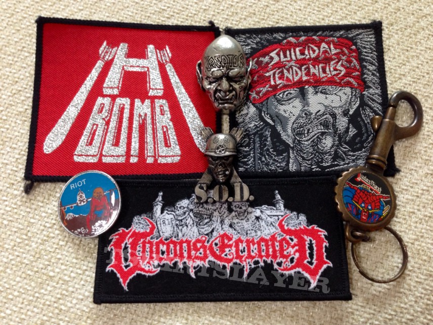 H-Bomb Some patches and pins