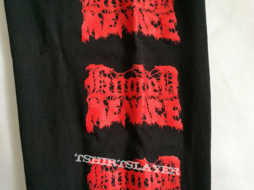 Hooded Menace, &quot;NEVER TRUST&quot;, LS