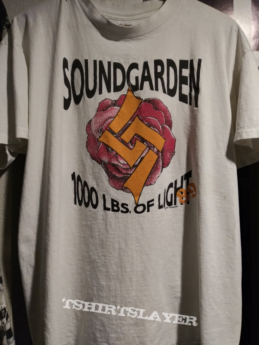 1989 Soundgarden  1000 lbs of light