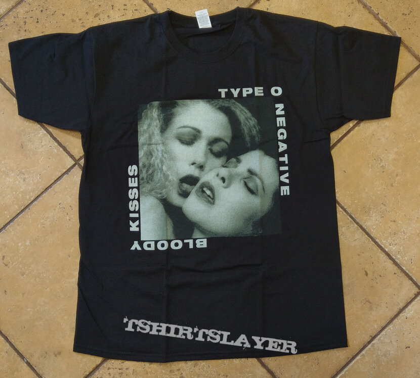 TYPE O NEGATIVE - Bloody Kisses (T-Shirt)