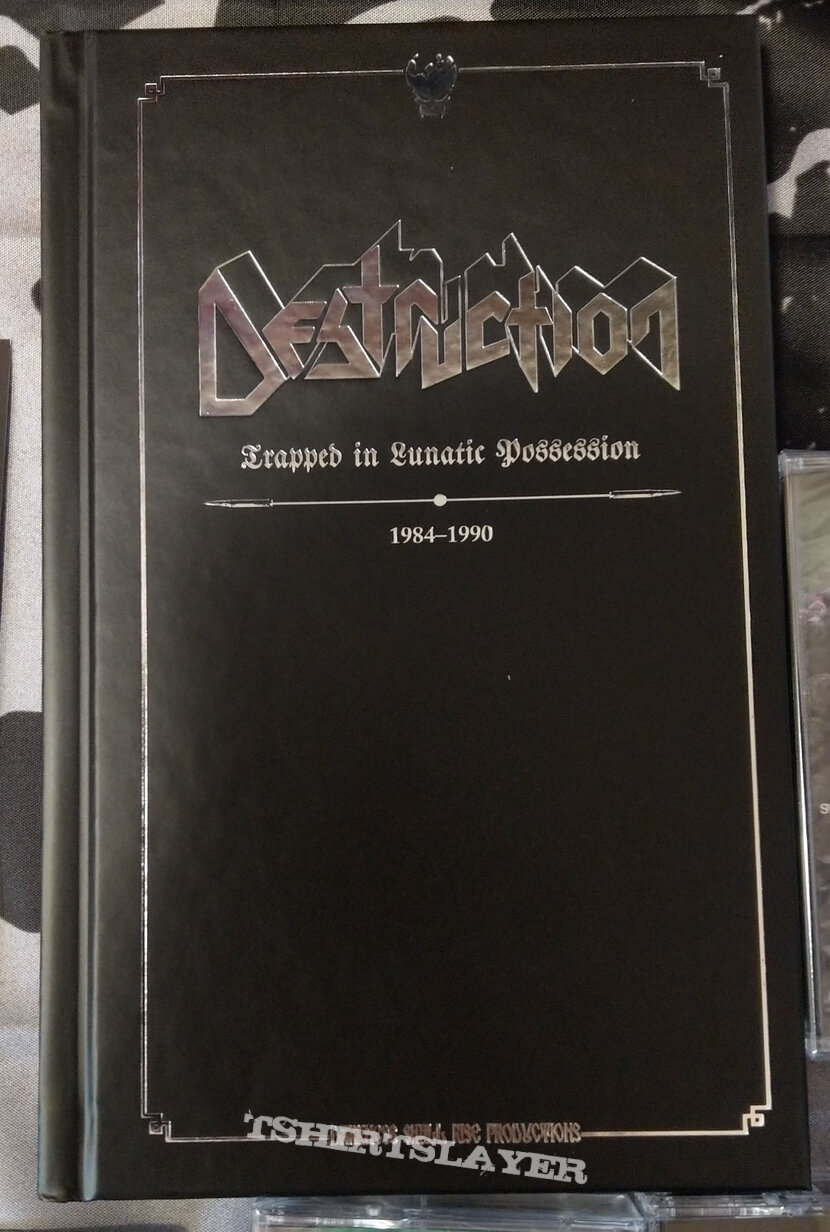 DESTRUCTION – Trapped In Lunatic Possession (9 MC Tape BOX) 1,000 handnumbered copies