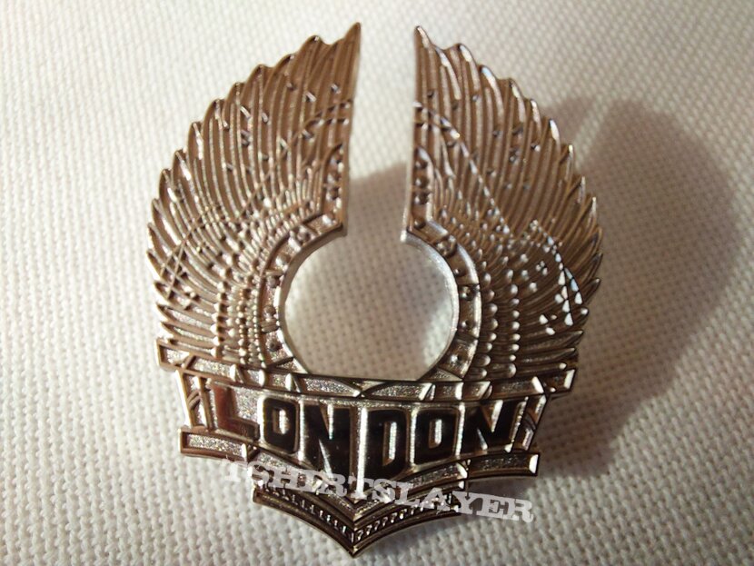 London pin badge