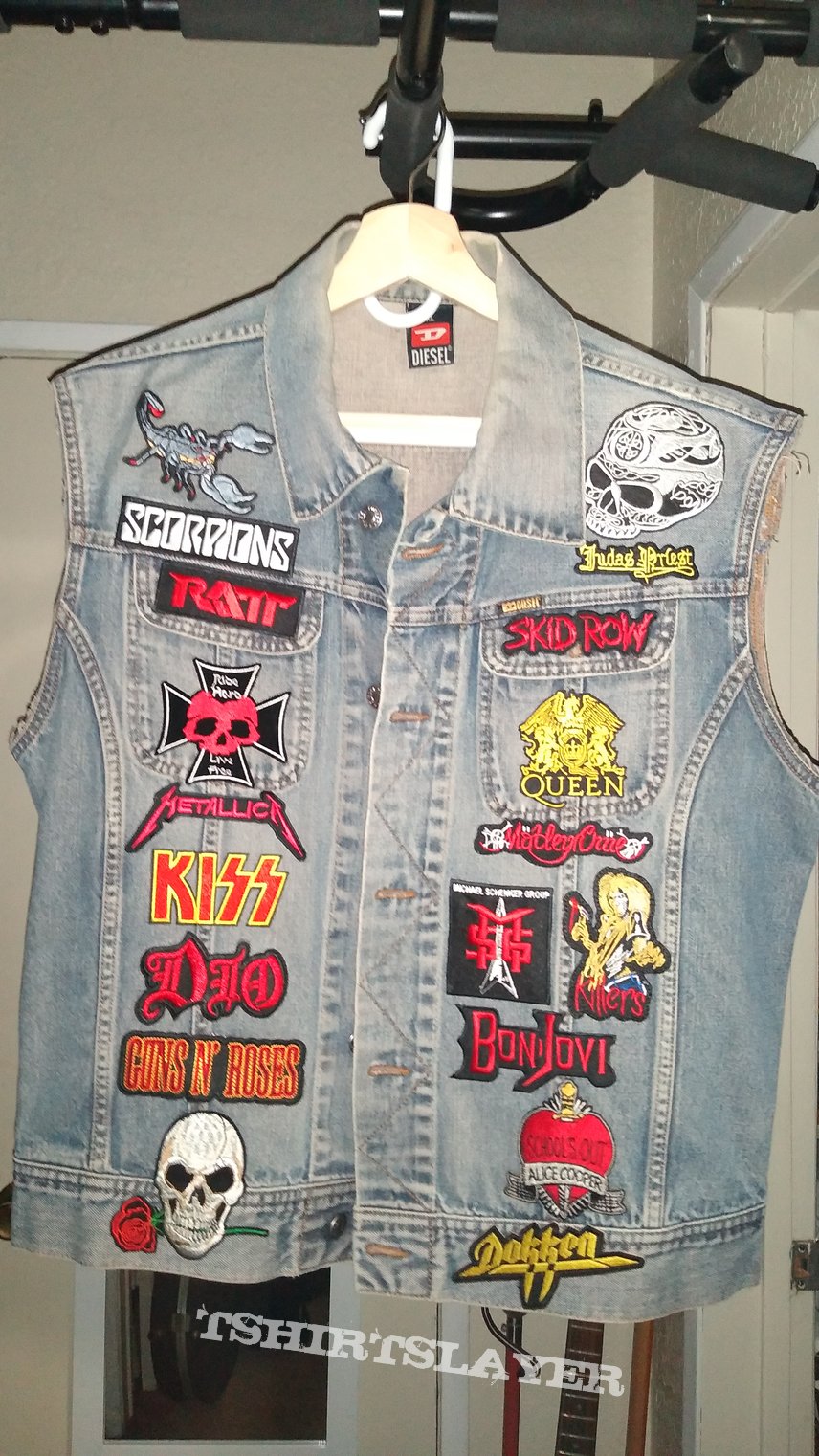 AC/DC Primal vest