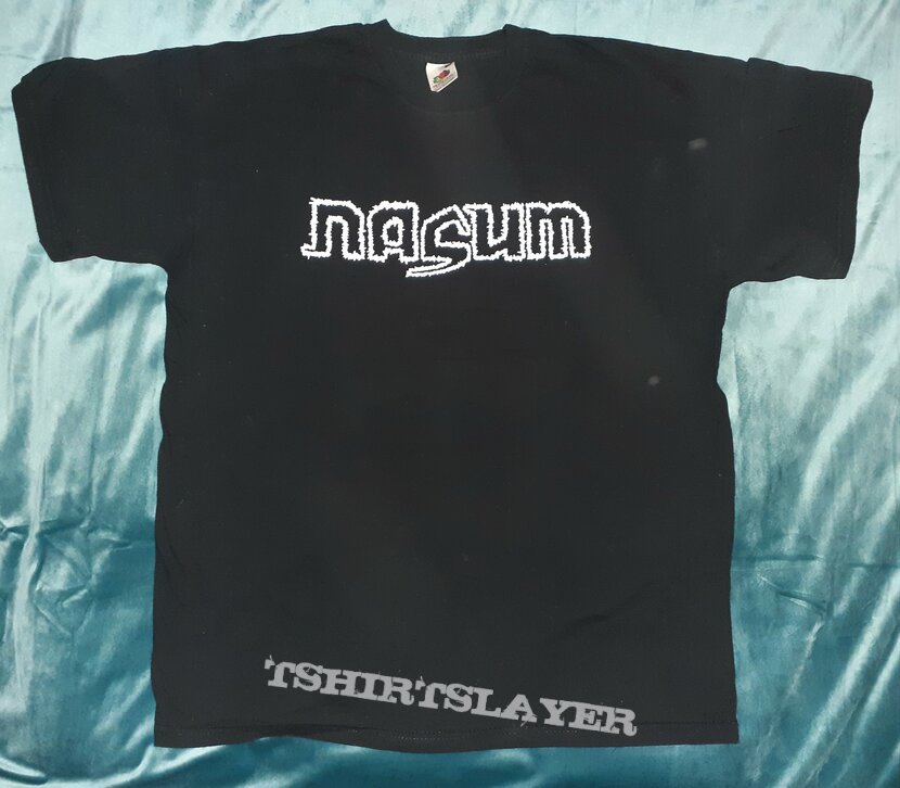 NASUM logo shirt