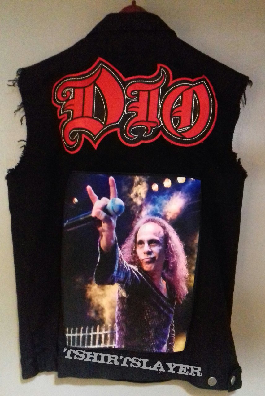 Dio nouvelle  veste de combat bientot terminé