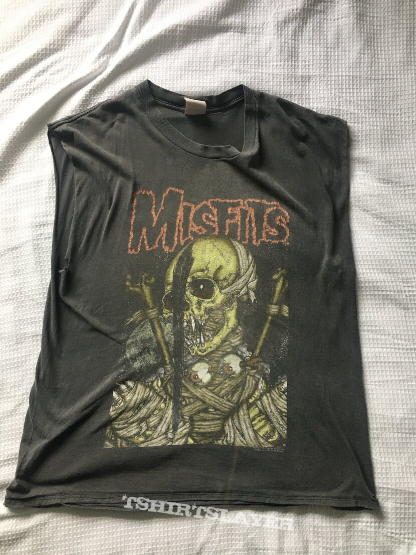 Misfits 1997 Here Comes The Dead Cutoff