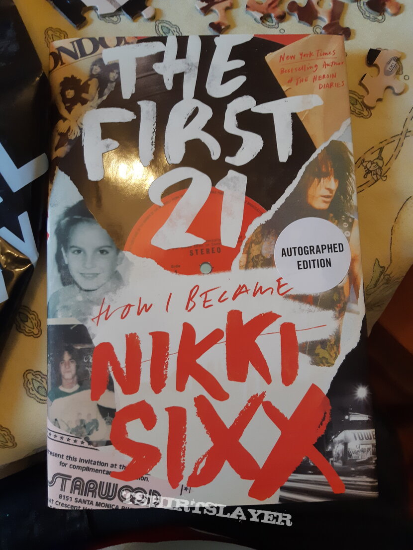 Nikki Sixx signed autobiography 