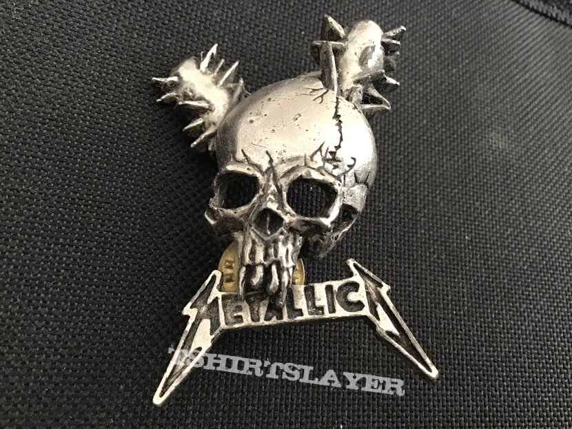 Metallica poker rox pin 