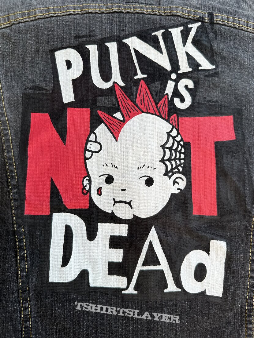 Punk is not dead Battle jacket